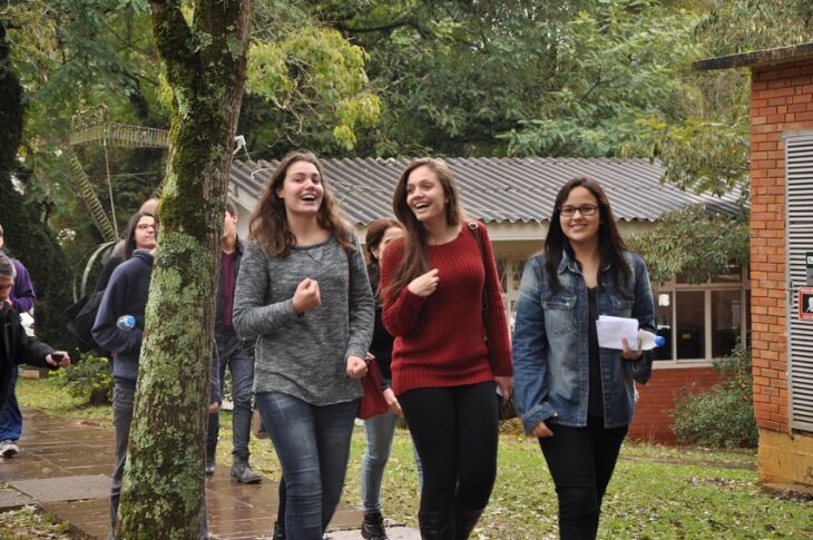 Candidatos concorreram a vagas em 26 cursos