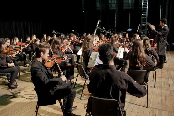 Escolas de 41 municípios serão contempladas com variados instrumento