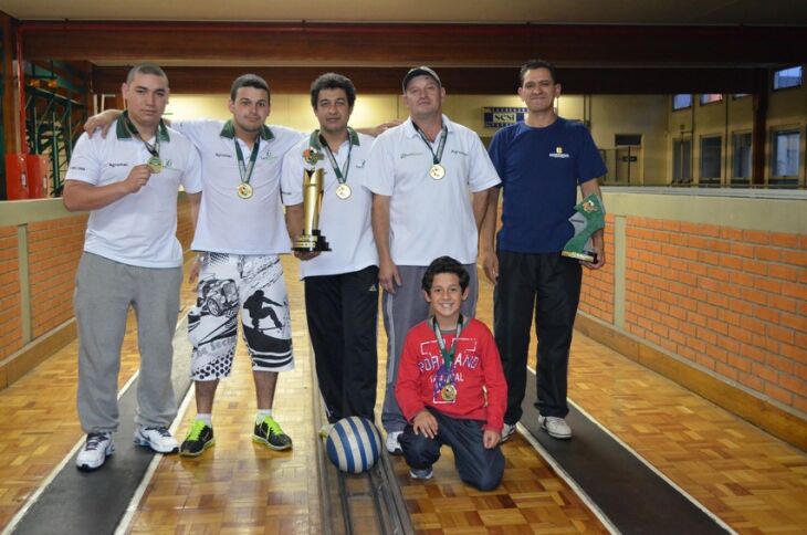 Agromac/Trevo/Bandeirante: campeã 2014