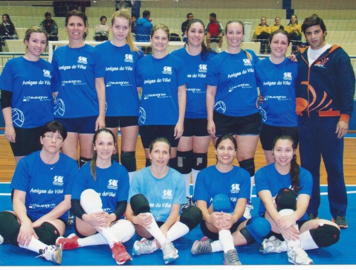 Amigas do Vôlei