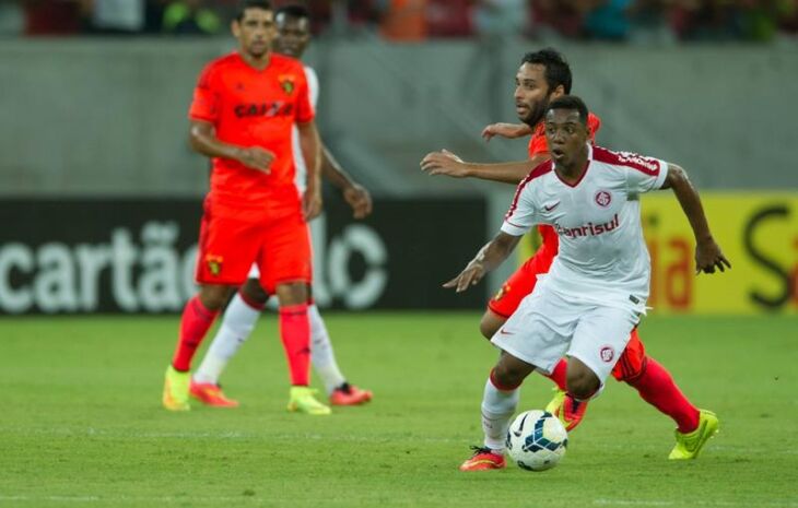 Inter volta a jogar no sábado, contra o Atlético-PR