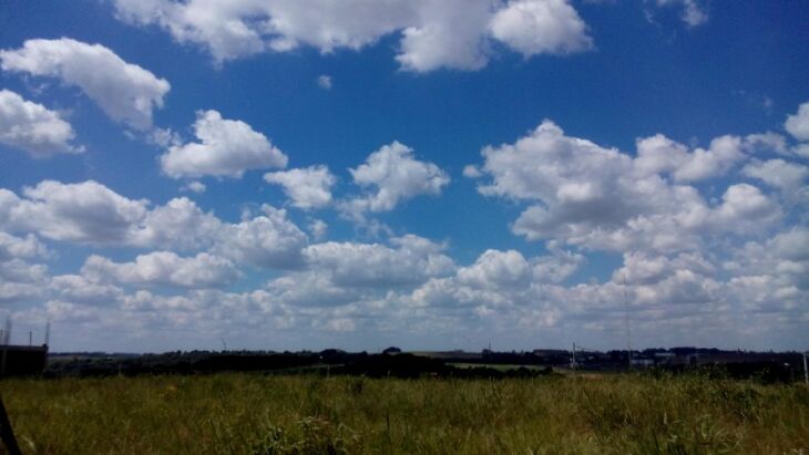 Temperaturas máximas não devem superar os 22ºC no final de semana