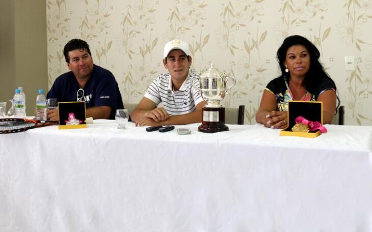 Orlandinho em coletiva