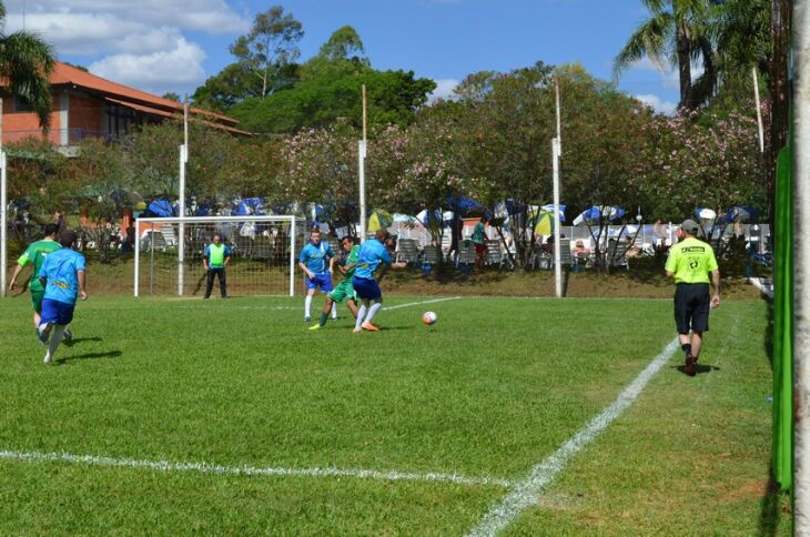 Juvenil: sede da Roselândia