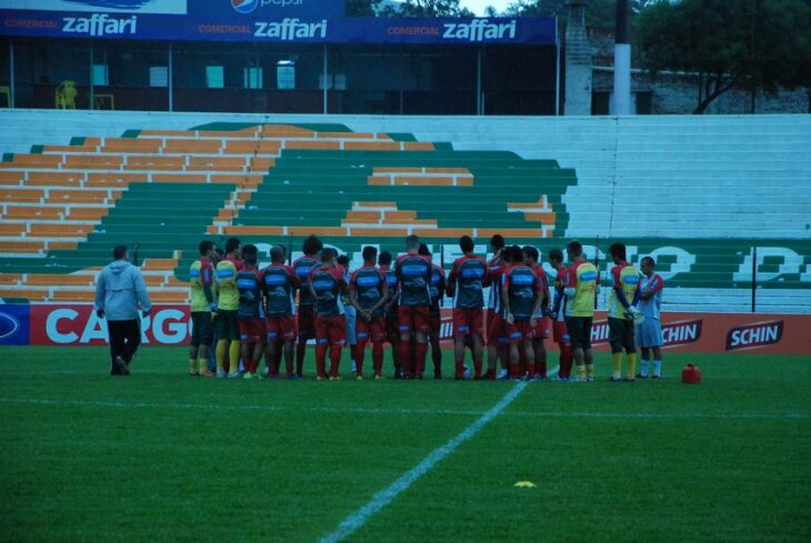 Reunião antes de começar o treinamento