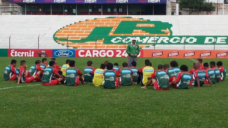 Reapresentação: Beto Campos com o grupo