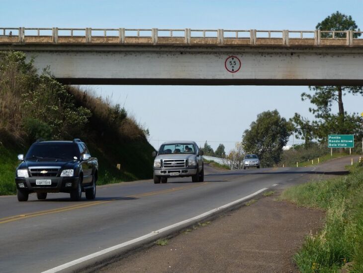 Intenção é aumentar a velocidade máxima de 80 para 110 km/h em rodovias duplicadas e para 100 km/h onde houver pista simples