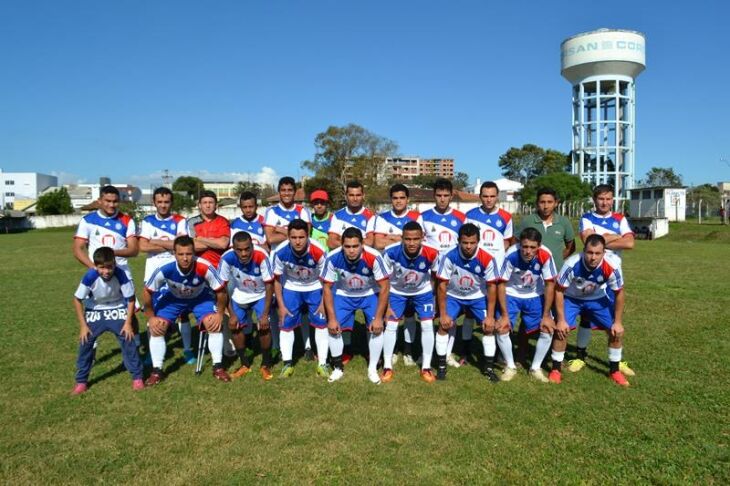 Bahia joga domingo à tarde