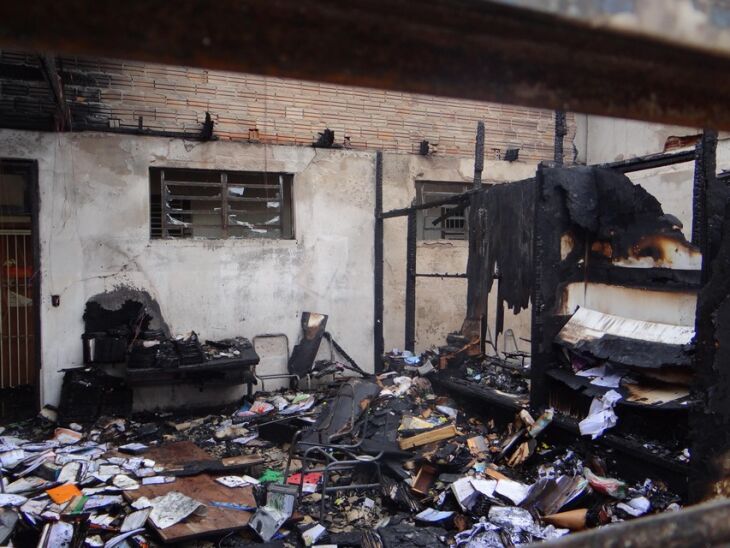 Escola estava vazia no momento do incêndio