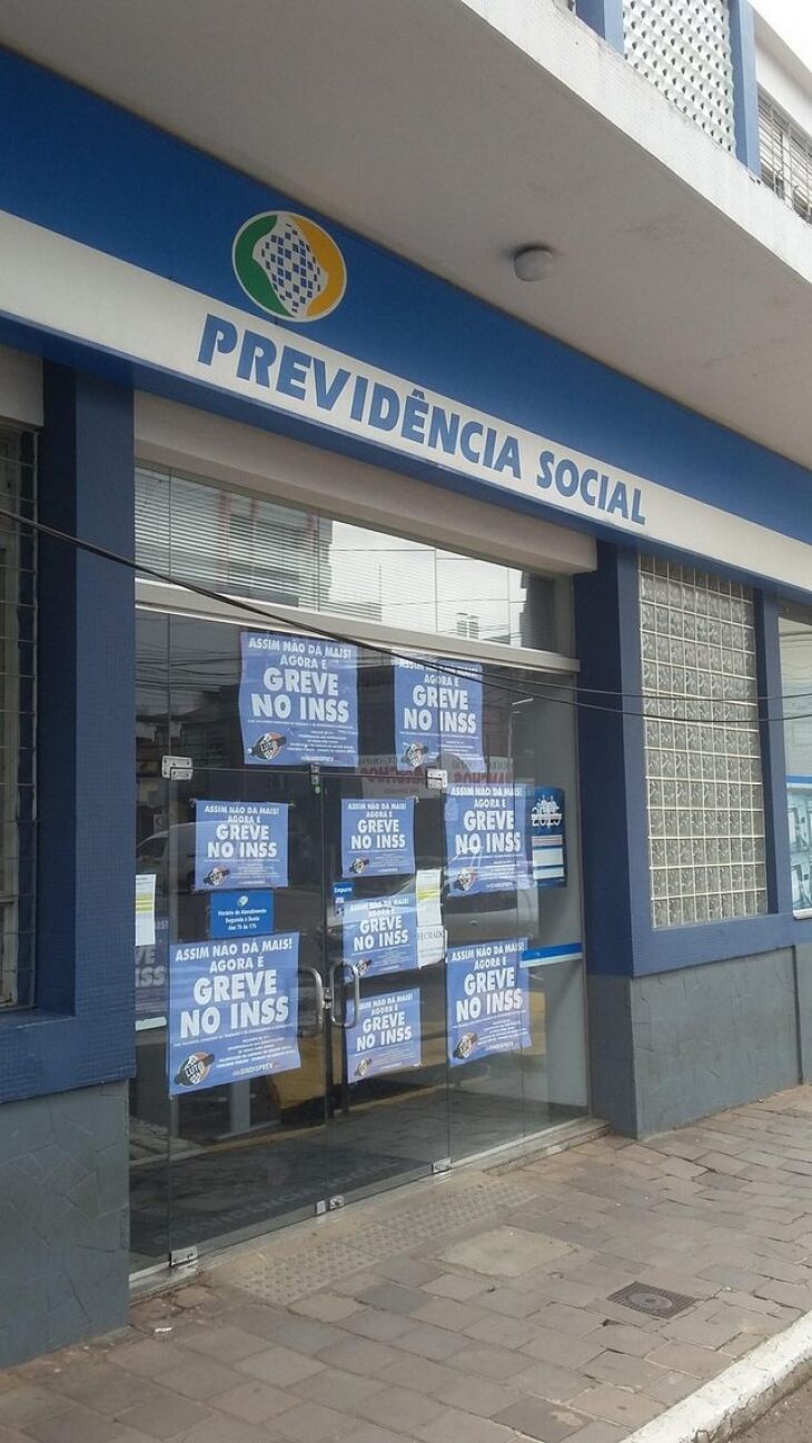 São cerca de 400 pessoas que deixam de ser atendidas por dia na agência de Passo Fundo