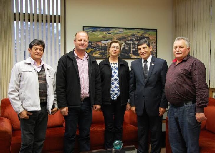 Prefeitos foram recebidos no gabinete do reitor