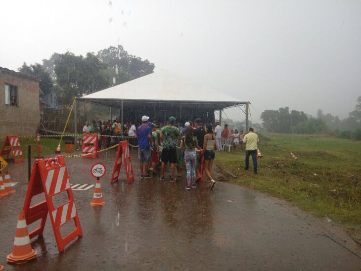 Chuva forte atinge a cidade nesta tarde