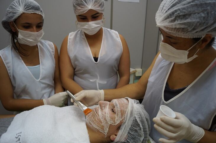 Cursos na área da estética estão entre as opções oferecidas pelo CESP