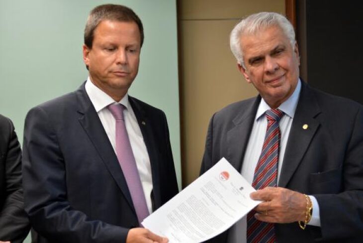 O  presidente  do  Conselho  Federal   da  Ordem  dos  Advogados  do  Brasil,  Claudio  Lamachia e presidente  da  Comissão  de  ??tica  da Câmara dos Deputados, José C. Araújo