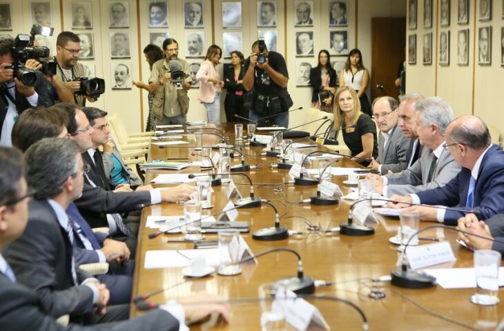 Sartori participou nesta sexta-feira do Fórum Permanente de Governadores com o ministro da Fazenda, em Brasília