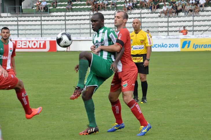 Jogo no Alfredo Jaconi foi no sábado