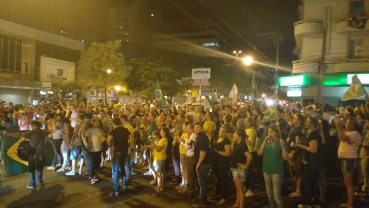 Protesto no Centro de Passo Fundo