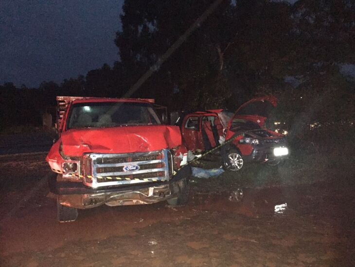 Acidente envolveu dois veículos na Esquina Penz, em Ernestina