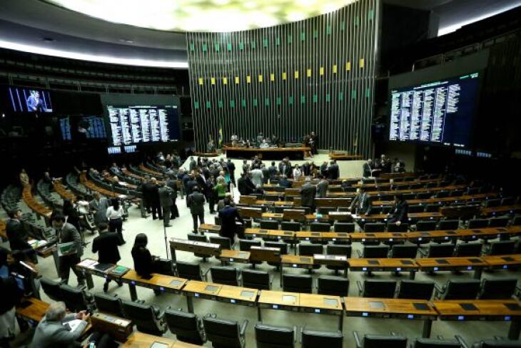 Ao todo, 173 dos 513 deputados estavam presentes na abertura da sessão