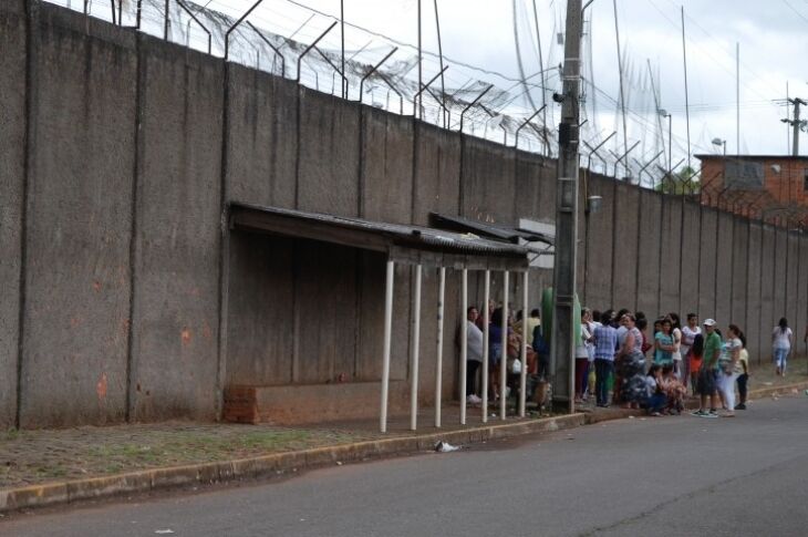 Familiares já podem visitar os presos nesta sexta-feira, nos horários habituais de visitação