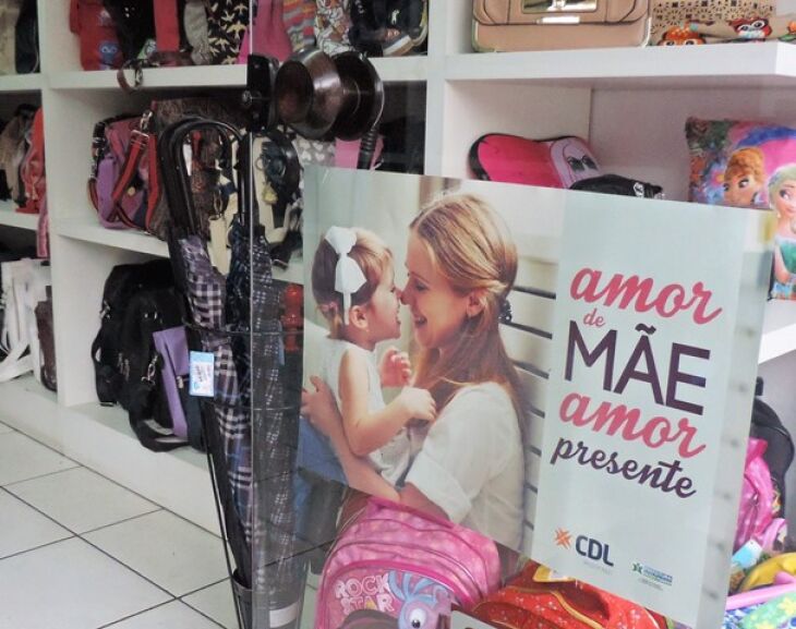 Com o slogan ?EURoeAmor de mãe, amor presente?EUR?, a campanha tem intuito de estimular as vendas