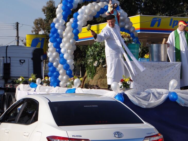 Festividades aconteceram durante todo o domingo