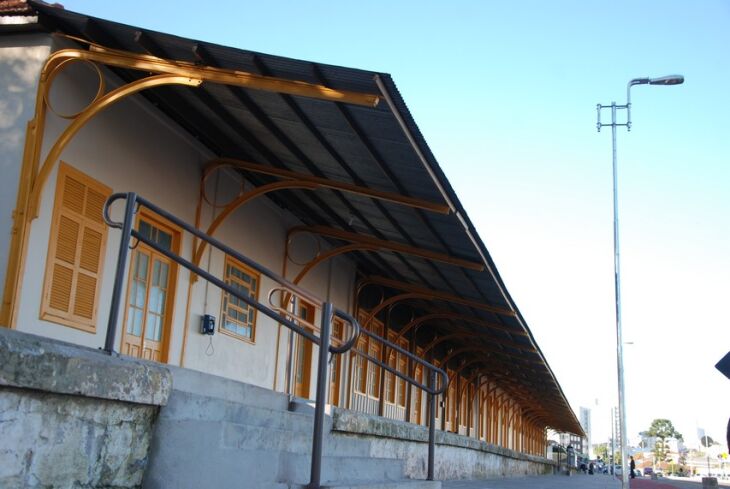 Uso do espaço da antiga estação férrea, localizada no Parque da Gare, é debatido desde sua revitalização