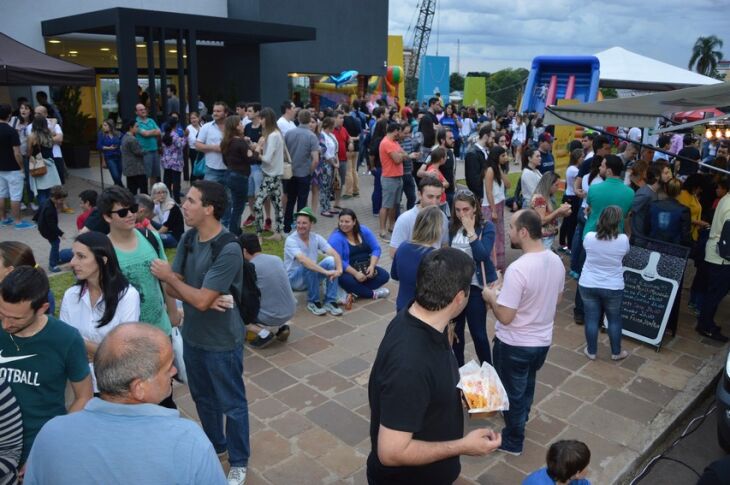 No lugar dos guindastes e caminhões, o Passo Fundo Shopping será tomado por 16 food trucks. Na edição passada, foram 6 mil visitantes