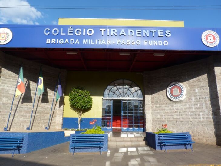 O Colégio Tiradentes Brigada Militar alcançou média de 605,15 pontos no Enem 2015