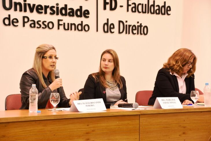 Diversas autoridades participaram da abertura oficial do Seminário Nacional de Defesa do Consumidor, que iniciou na quarta-feira e segue até esta sexta-feira