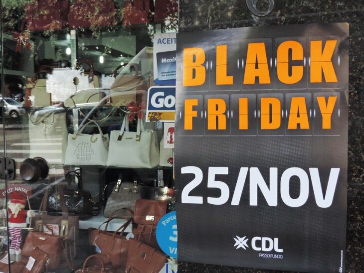 200 estabelecimentos comerciais de Passo Fundo aderiram à Black Friday