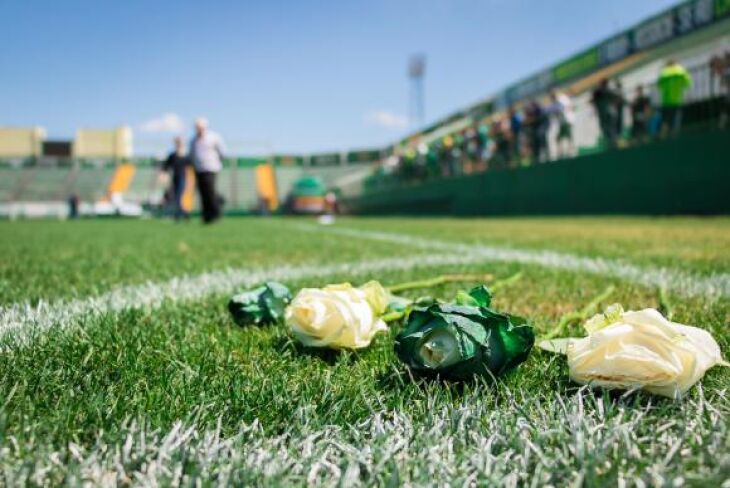 Estádio deve receber milhares de pessoas em homenagem às vítimas