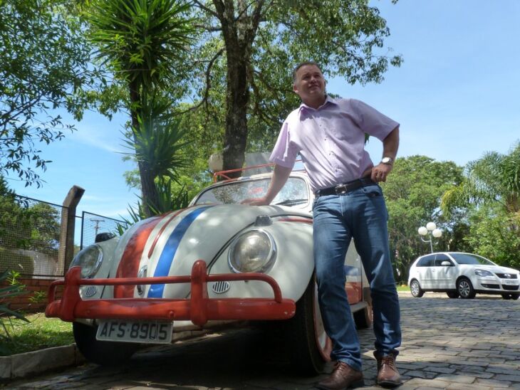 O fusca do ano de 1969 é o braço direito de Tchêquinho. ?EURoeFaço questão que ele apareça?EUR?, conta.