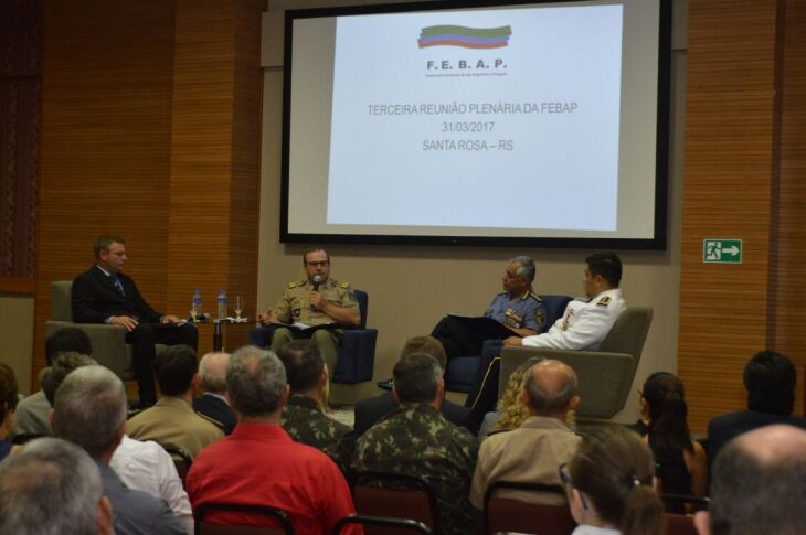 Comandante-geral da BM, Andreis Silvio Dal'Lago, palestrou em evento da Febap em Santa Rosa