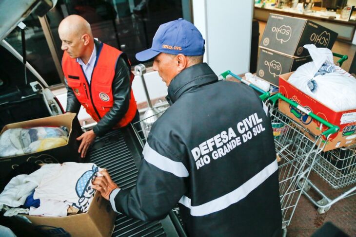 Central de Doações da Defesa Civil distribuiu 3,7 mil roupas, 280 calçados, 220 cobertores e 192 meias