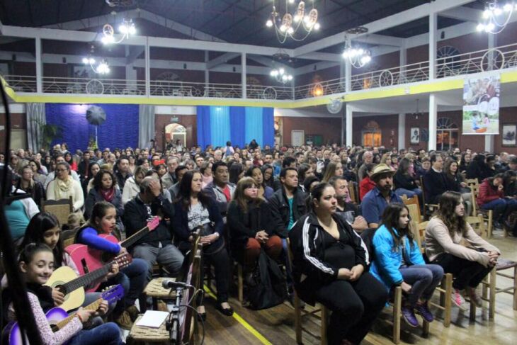 Cursos são oferecidos através da Universidade Popular