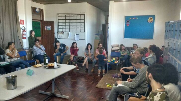 Reunião entre membros da CUFA Passo Fundo e lideranças comunitárias do bairro Zachia ocorrida no dia 25 de julho