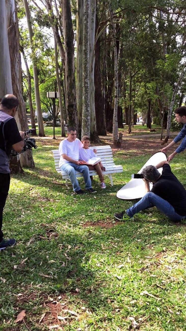 Fotógrafos escolheram diversos espaços da cidade para fazer as fotos do calendário