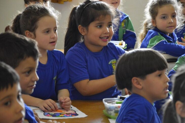 O período inicia no dia 1º de novembro e vai até o dia 30 de novembro, conforme organização de cada unidade escolar.