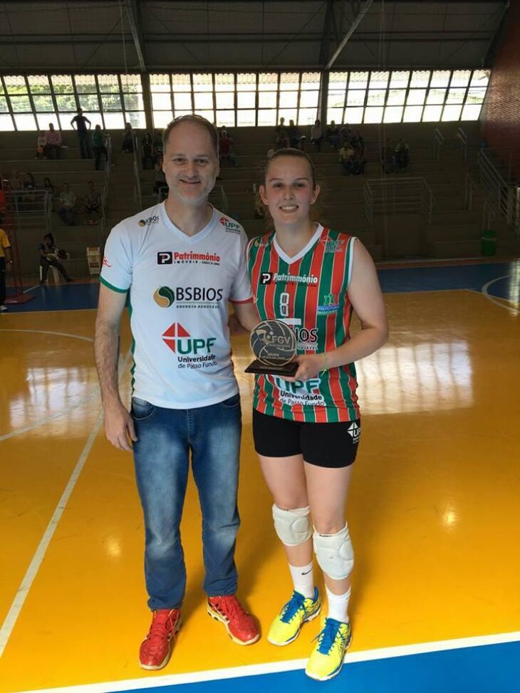 Técnico Giba e Jordana Jandrey: destaque da semifinal em Erechim