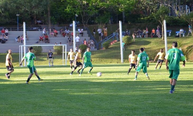 Jogos na sede campestre