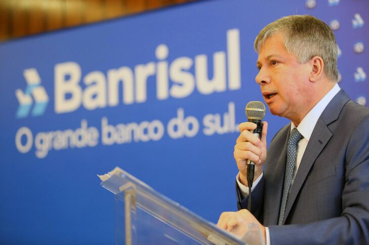 O presidente do Banrisul, Luiz Gonzaga Mota