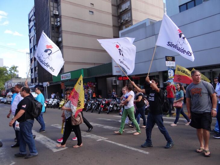 Categoria participou de uma manifestação logo após  assembleia