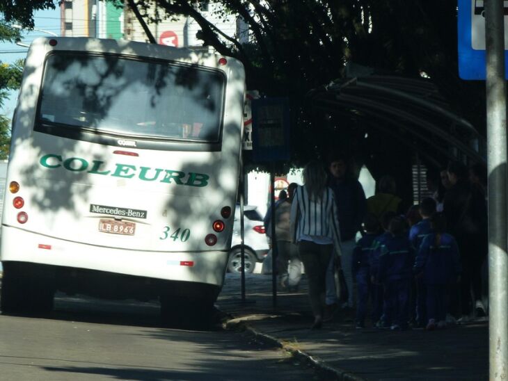 Usuários foram afetados com a falta do serviço nas primeiras horas da manhã