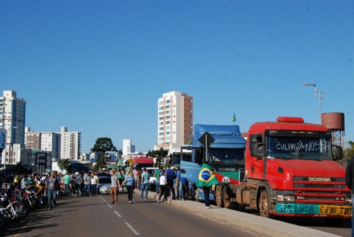 Caminhoneiros estiveram presentes no Parque da Gare