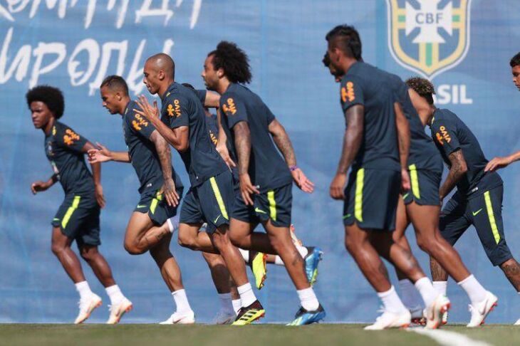 Seleção brasileira treinou na sexta, quanto Tite confirmou equipe que entra em campo hoje