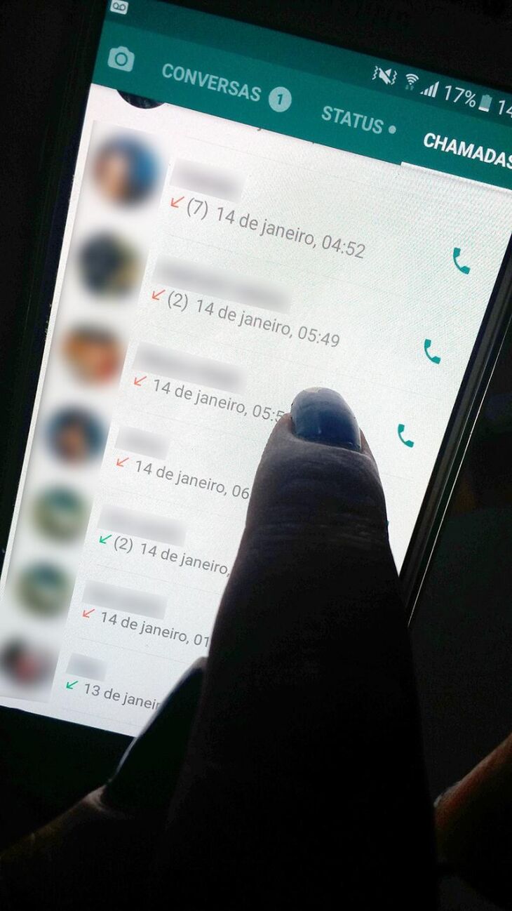 Foi anexado ao inquérito o print screen da tela, com relação das ligações feitas pelo detento, à mãe, antes de morrer