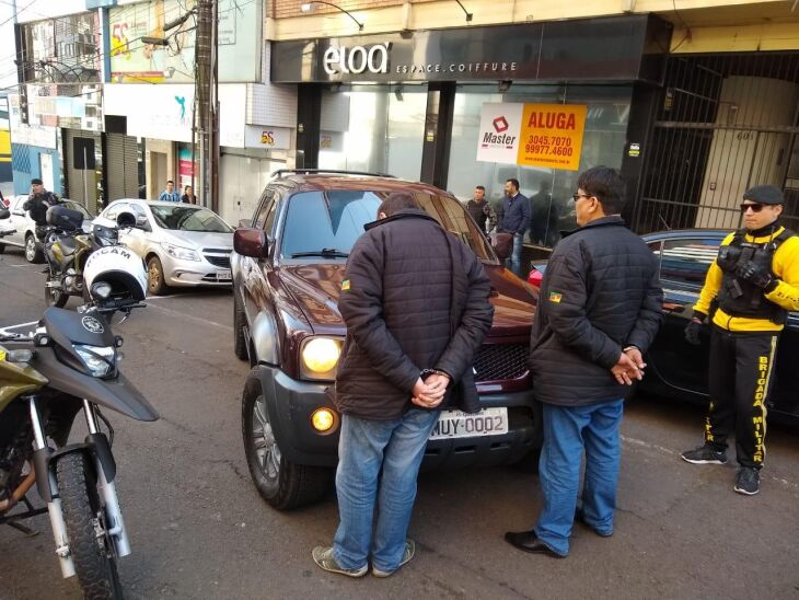 A Mitsubishi foi furtada no bairro Vergueiro