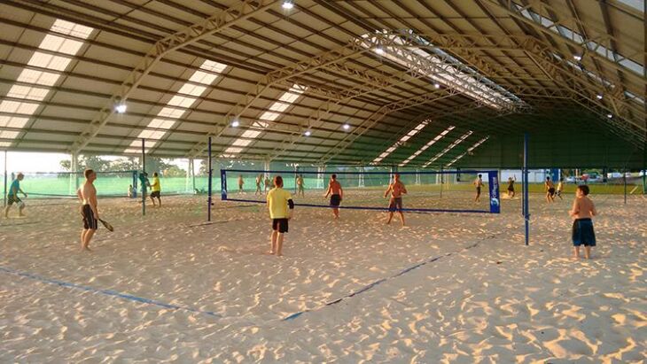 Beach Tennis tem várias categorias