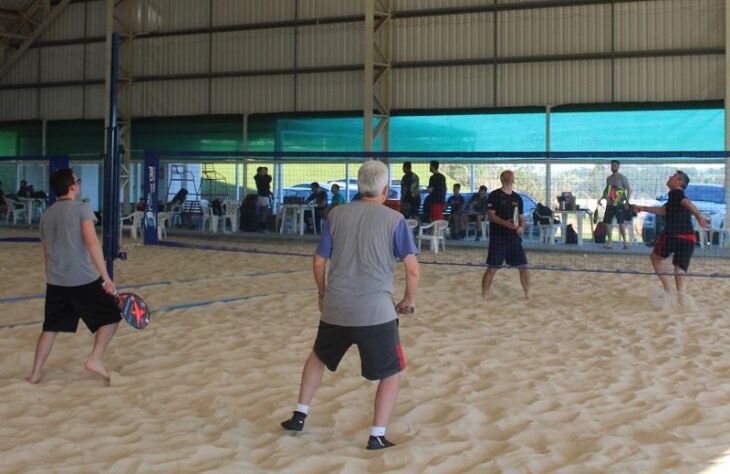 Torneio em área coberta no Comercial